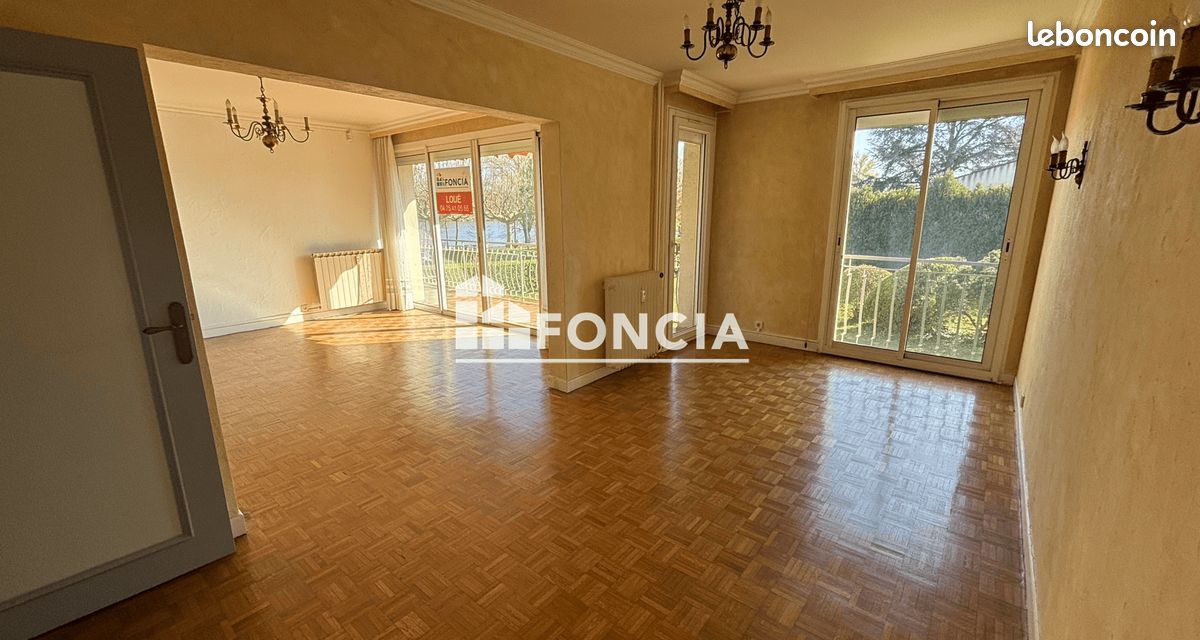 Appartement 4 pièces 91 m² · à Guilherand-Granges · 91 m² · 945 €