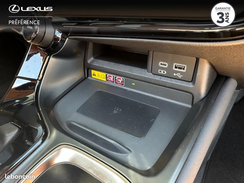 Lexus NX 450h+ Executive 4WD (image 6)