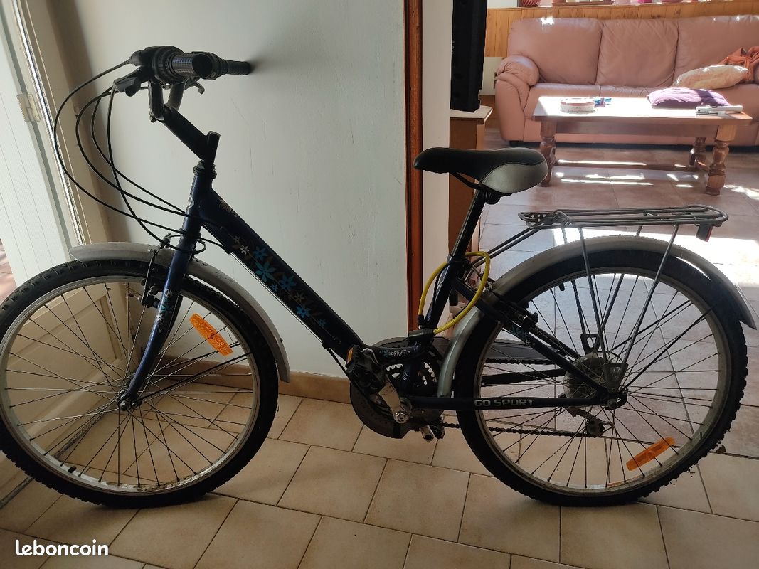 Vélo enfant 8-10 ans (image 1)