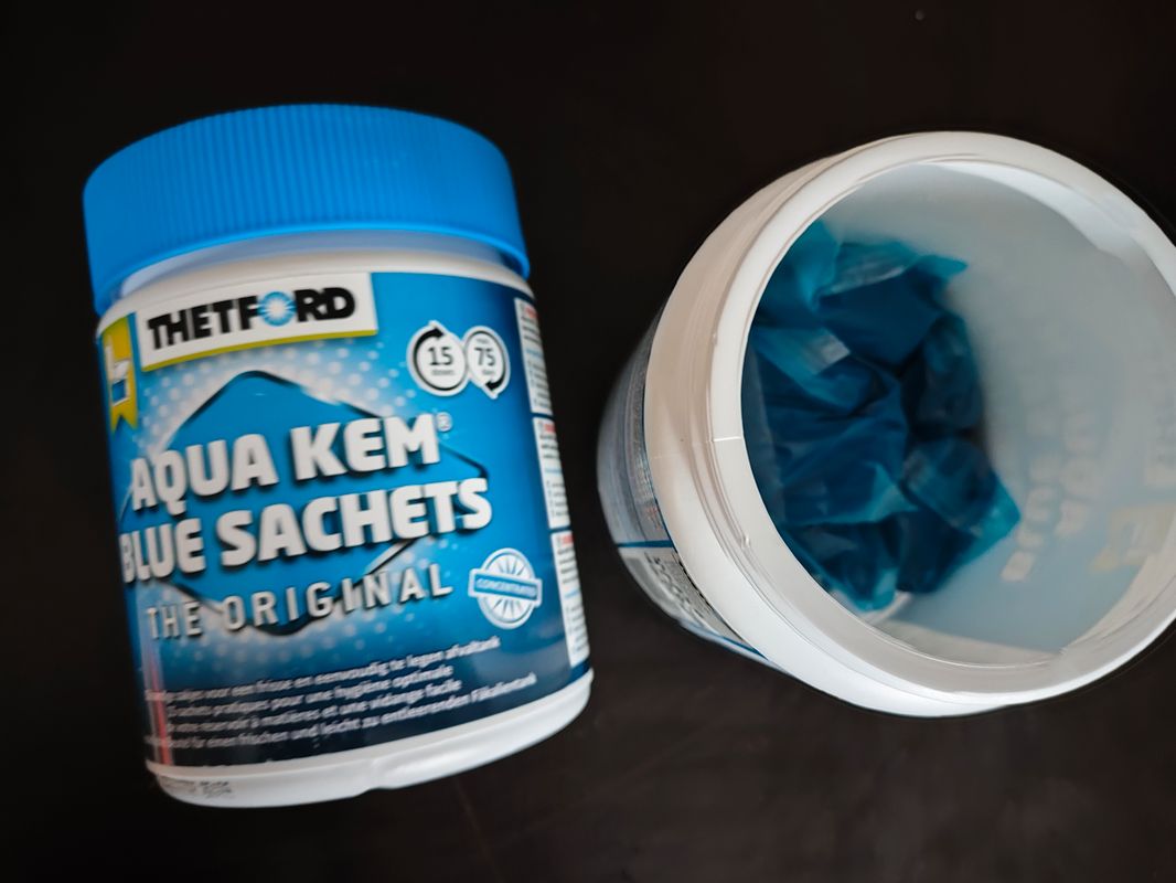Aqua Kem Blue Sachets solubles pour WC chimiques - Équipement
