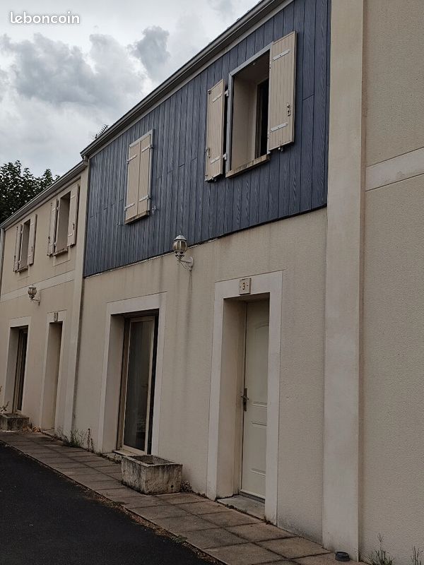 Maison 3 pièces 58 m² · à Niort · 58 m² · 628 €