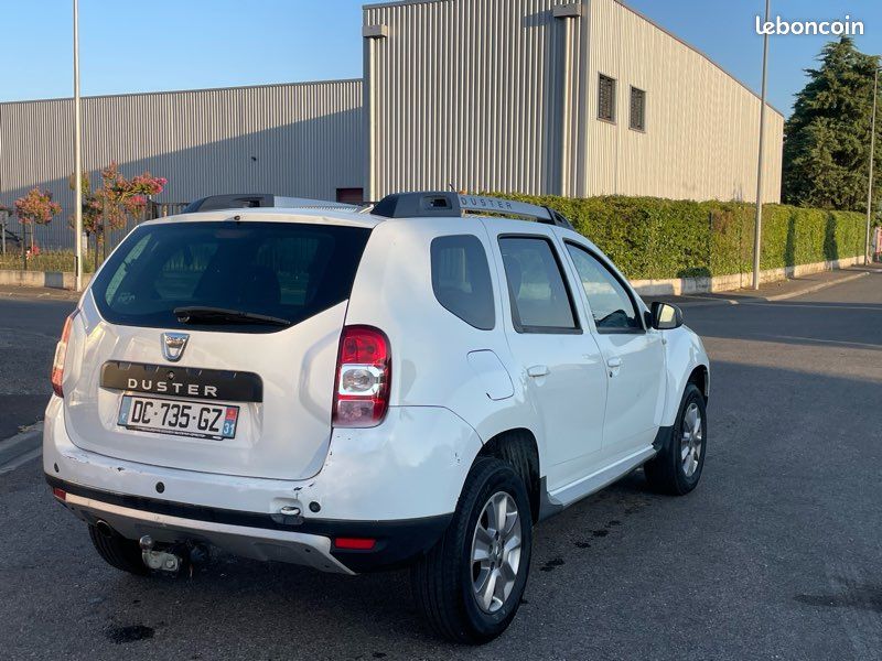DACIA Duster I Phase 2 1.5 dCi 109 cv 5 portes (image 3)