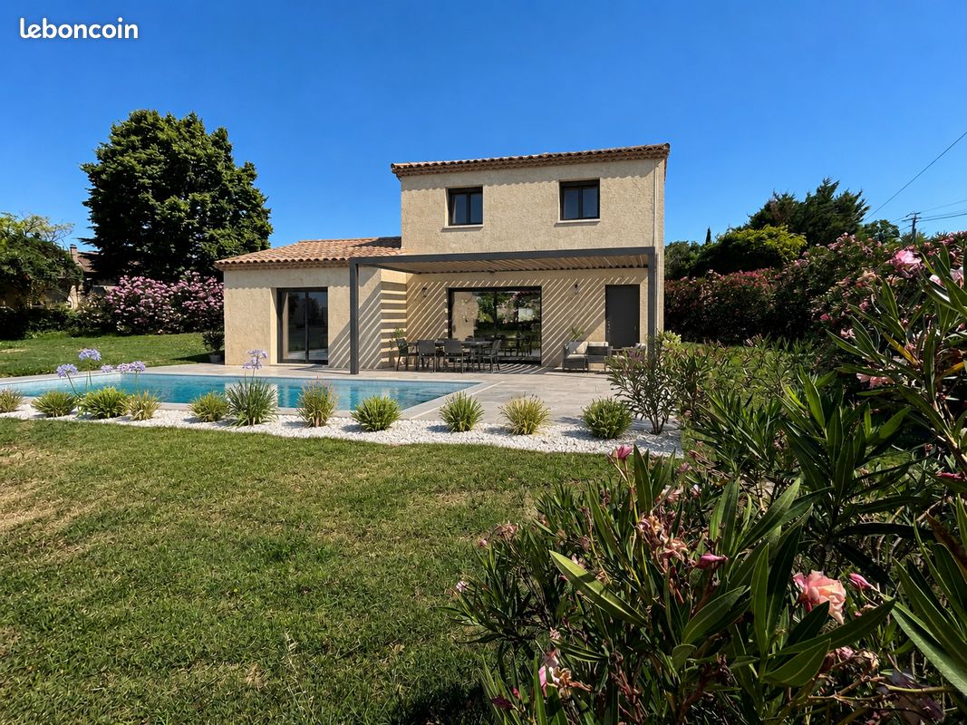 Terrain Maison l'isle sur sorgue · à L'Isle-sur-la-Sorgue · 440 000 €