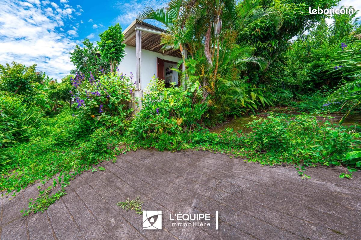 Maison 4 pièces 85 m² · à Saint-Denis · 85 m² · 240 000 €