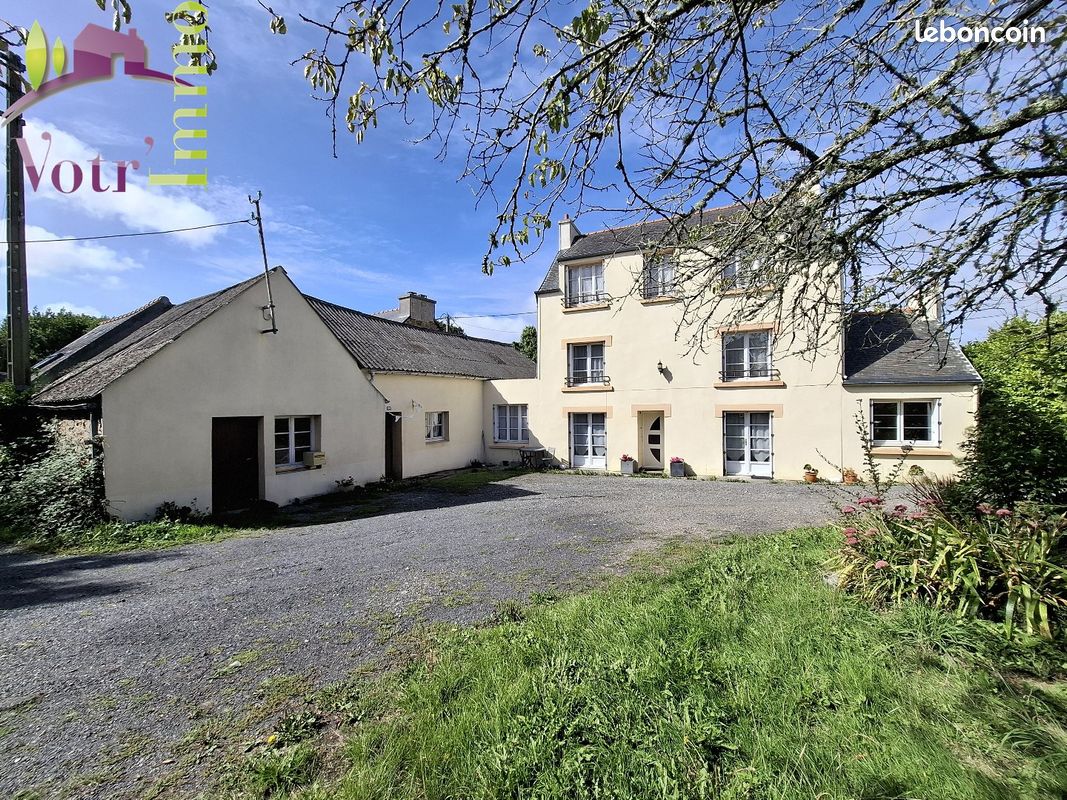 Maison 11 pièces 160 m² · à Plougastel-Daoulas · 160 m² · 334 400 €