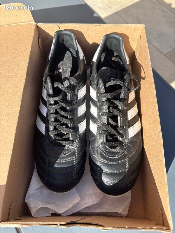 Adidas Kaiser 5 taille 41 1/3 (image 1)