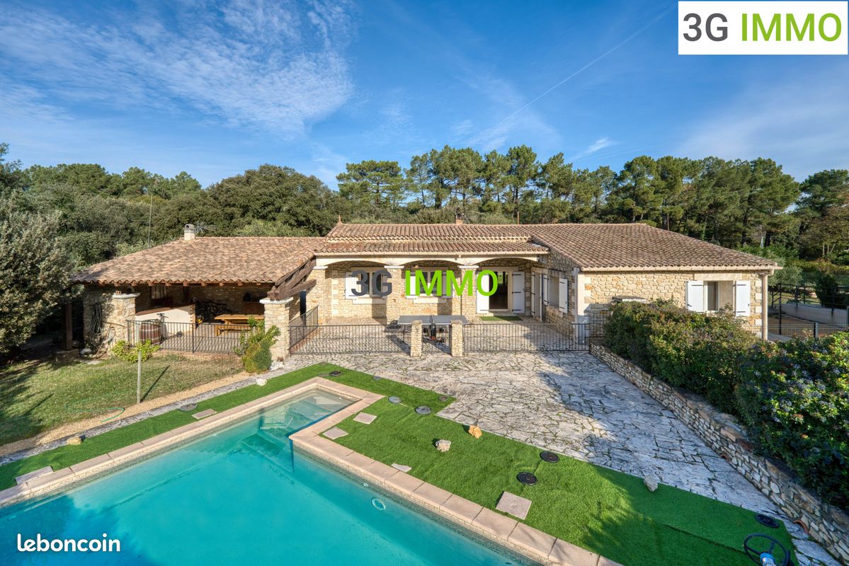 Maison 6 pièces 153 m² · à Mornas · 153 m² · 366 000 €