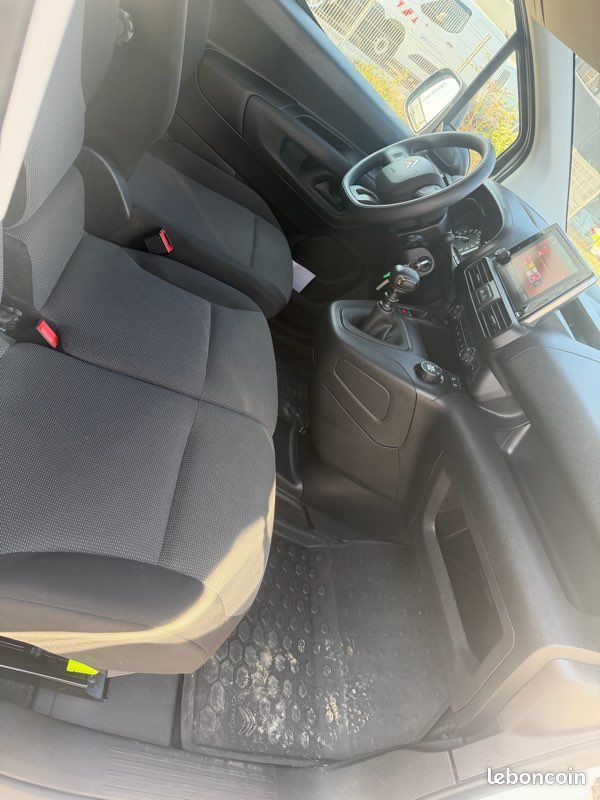 CITROËN BERLINGO 1.5blue HDI 130cv DANGEL (image 8)