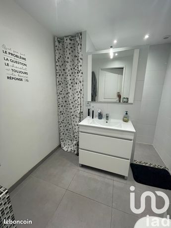 https://img.leboncoin.fr/api/v1/lbcpb1/images/f7/25/b4/f725b42dcaf5ff6d447c9c28d8e756666b3253be.jpg?rule=ad-image