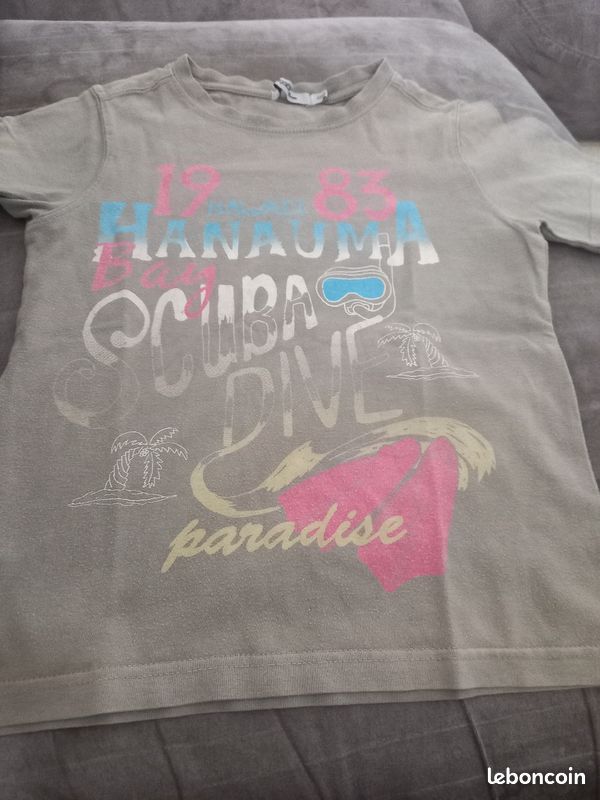 Tee-shirt enfant 6 ans (image 1)