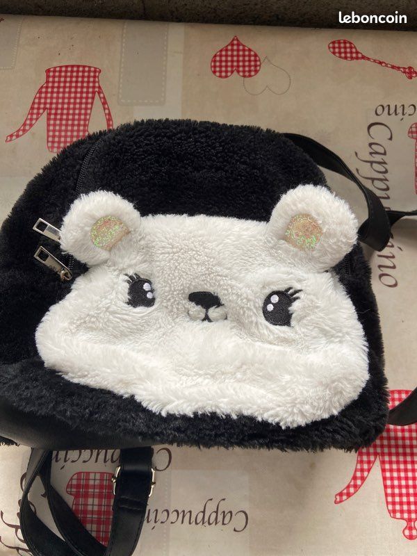 Sac à dos panda (image 1)