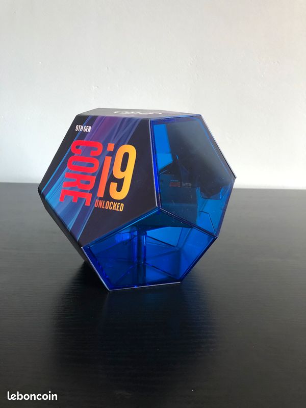 Intel Core i9-9900K (3.6 GHz / 5.0 GHz) (image 1)