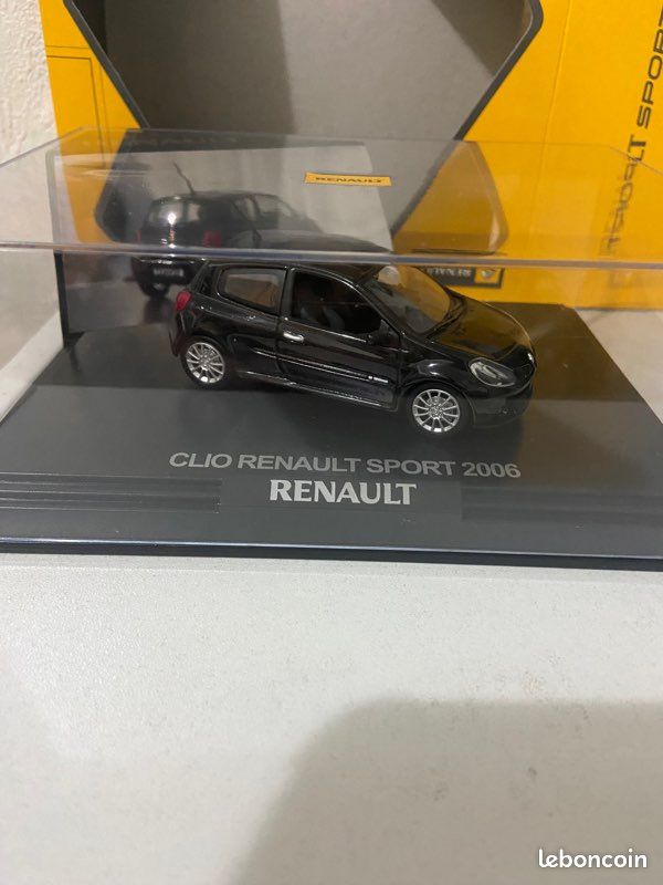 Norev 1:43 – Renault Clio 3 RS Cup 2006 – Blanche, Mansanet, Collection