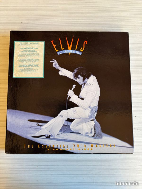 Coffret 5 cds "Elvis Presley" Walk a mile in my shoes" (image 1)