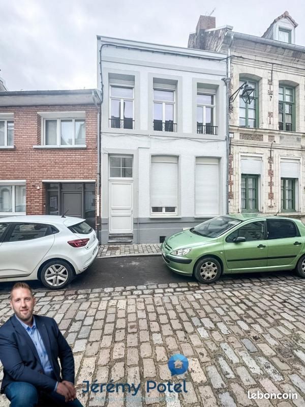 Maison 7 pièces 150 m² · à Cambrai · 150 m² · 164 000 €