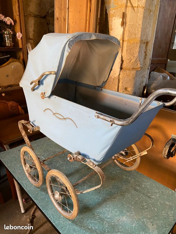Ancien jouet petit landau tôle poupée enfant jeux fleurs W;Germany Distler GÖSO