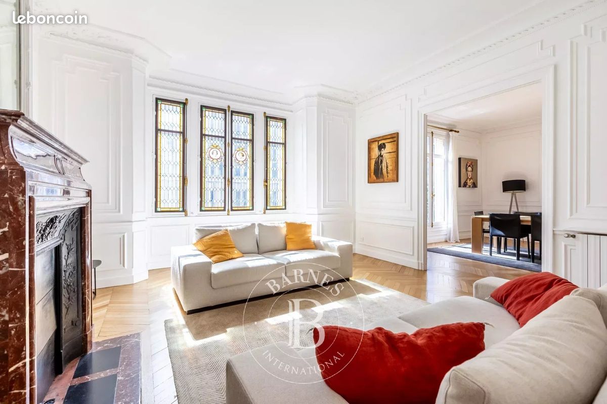 Appartement 4 pièces 128 m² · à Neuilly-sur-Seine · 128 m² · 1 590 000 €