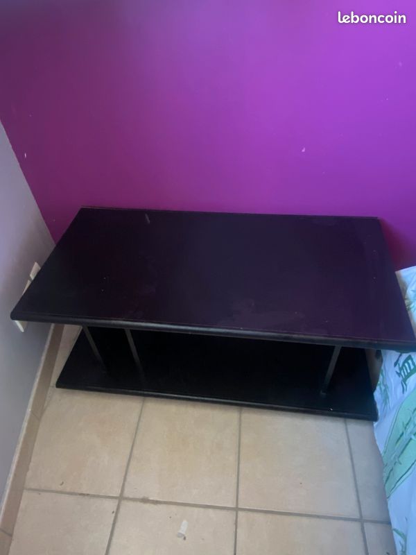 Table basse noire (image 1)