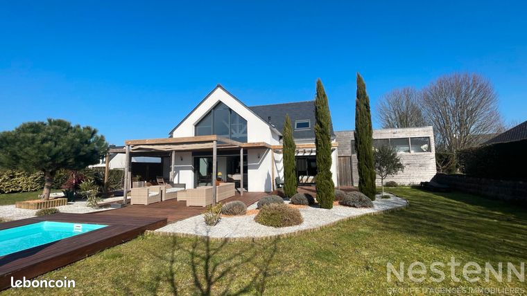 Maison 7 pièces 180 m²