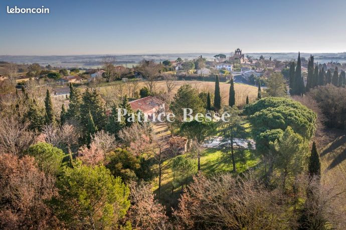 Ferme 7 pièces 315 m²
