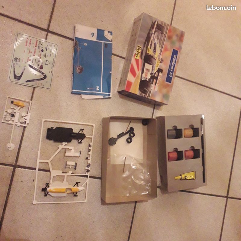 Maquette " heller" dans son emballage (image 2)