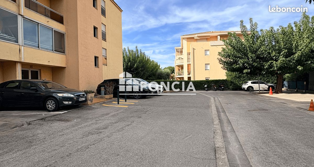 Appartement 1 pièce 25 m² · à Sanary-sur-Mer · 25 m² · 590 €/mois