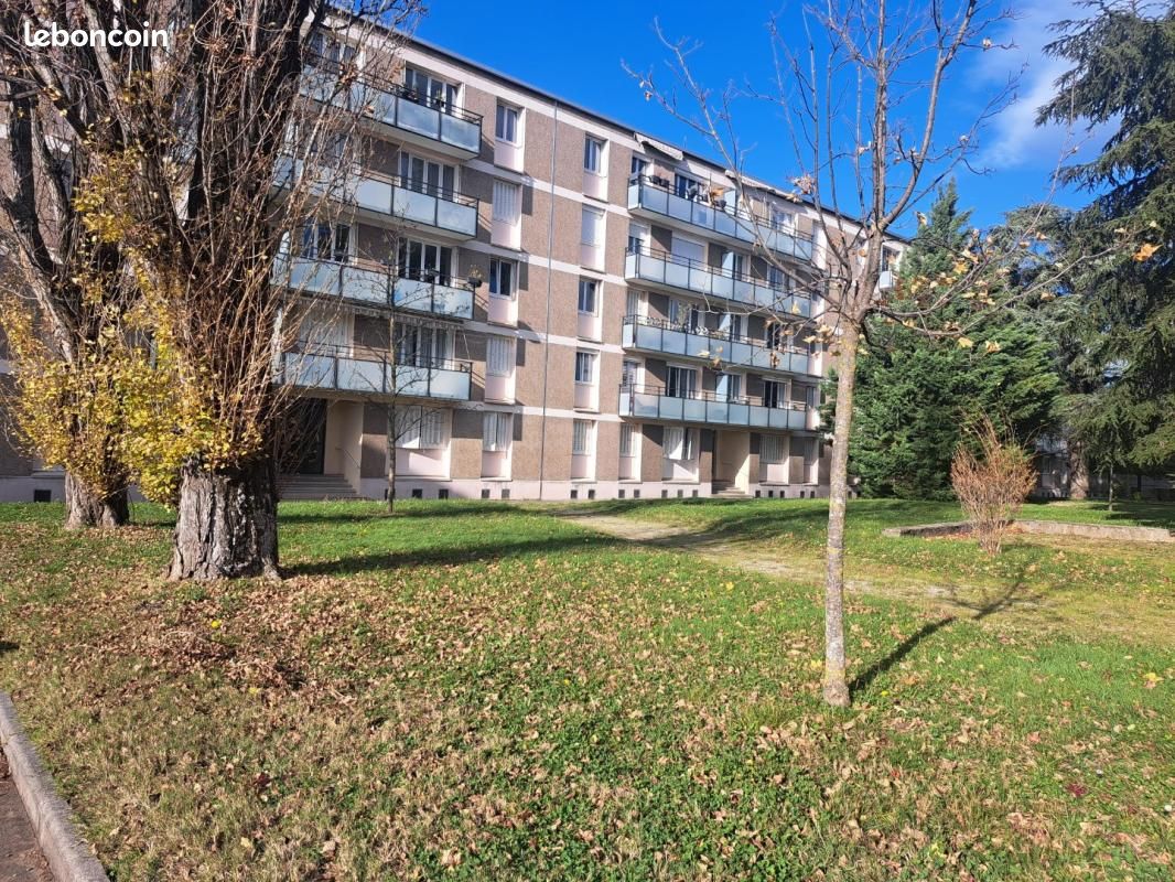 Appartement 3 pièces 58 m² · à Seyssinet-Pariset · 58 m² · 770 €/mois