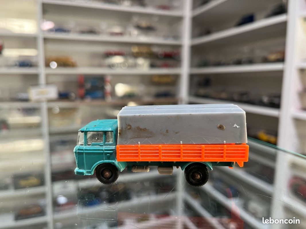 MAJORETTE CAMION DAF 2600 Ancien 1/100eme EUR 3,90 - FR