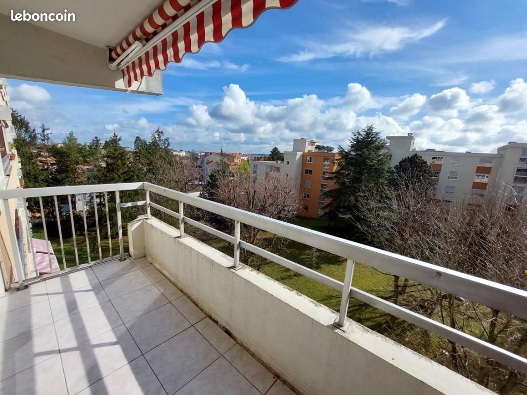 Appartement 3 pièces 65 m² · à Villefranche-sur-Saône · 65 m² · 899 €/mois