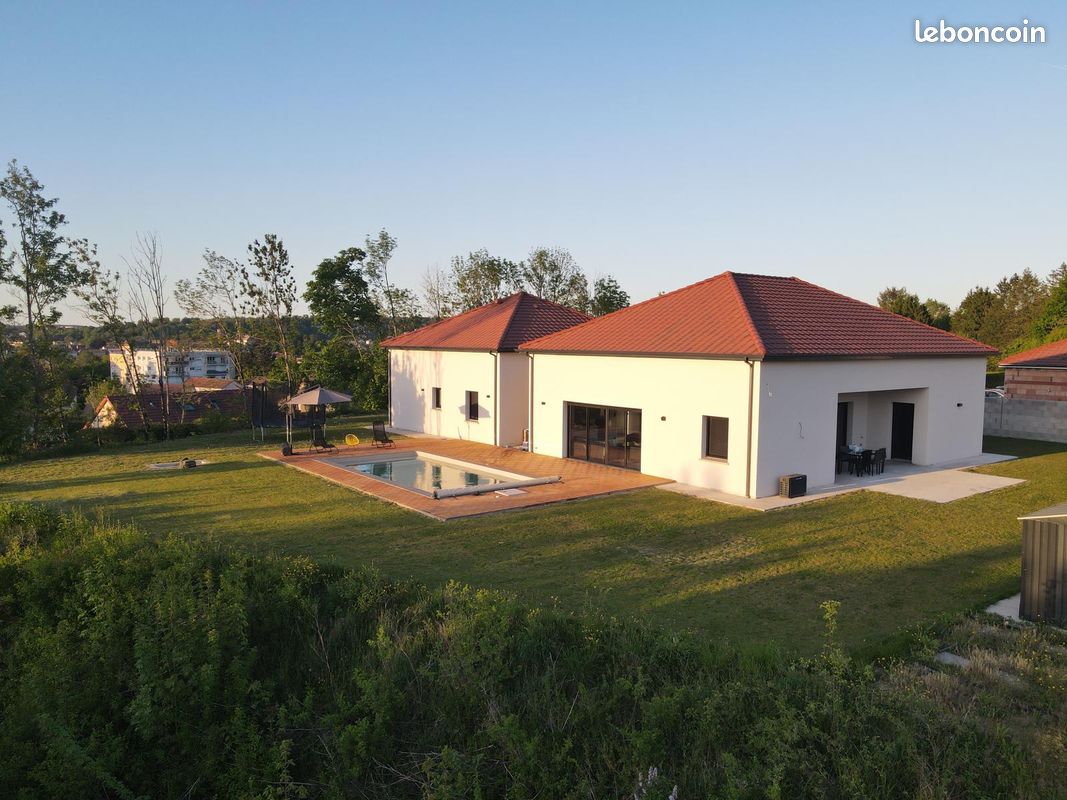 Maison 7 pièces 173 m² · à Neufchâteau · 173,1 m² · 445 000 €