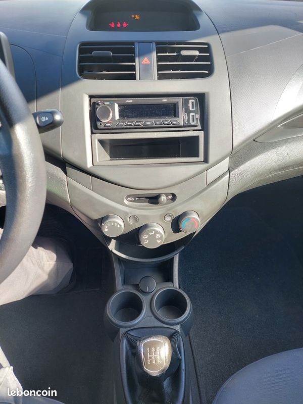 Chevrolet Spark 1.0 16v 5p (image 9)
