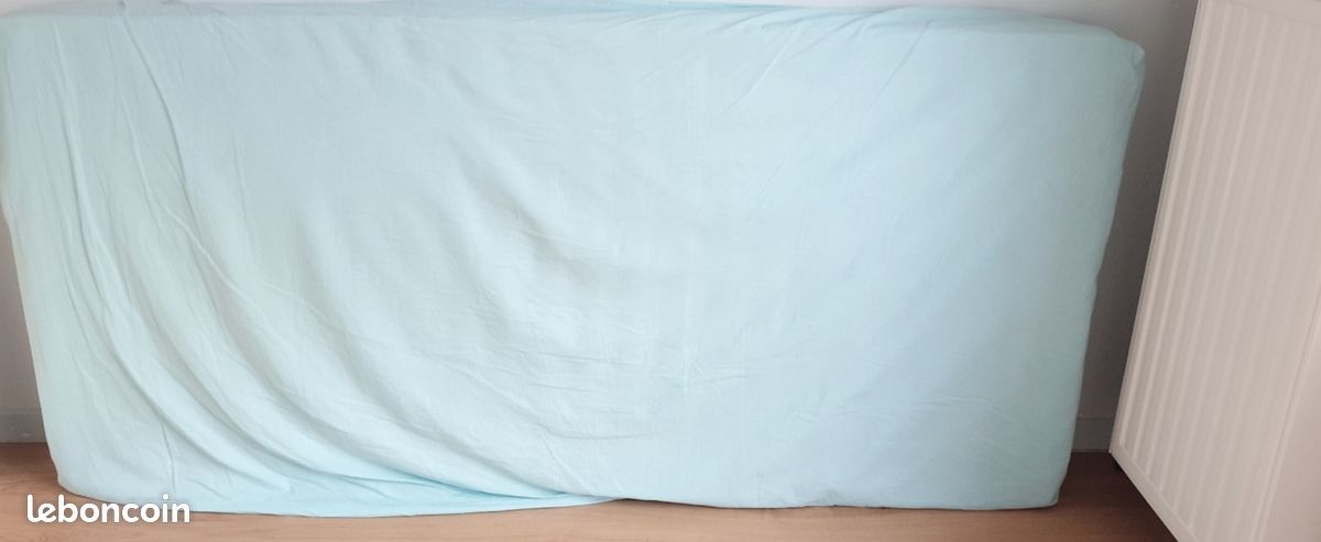 Matelas 90cm x 190cm en très bon état (image 2)