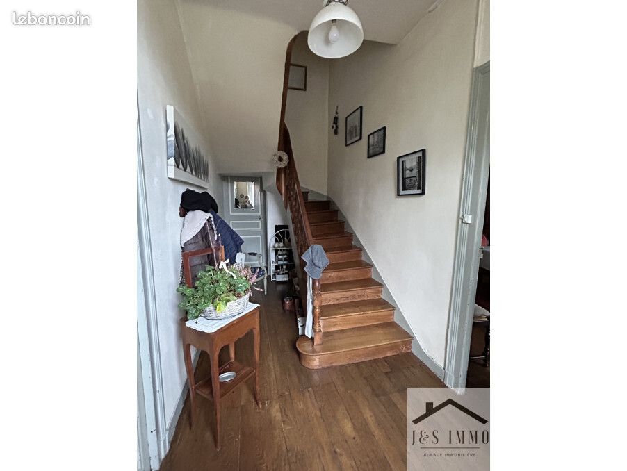 Maison de ville 6 pièces 194 m² - Chabanais 16150 (image principale 3)