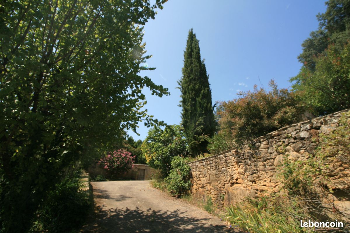 Propriété 7 pièces 181 m² (image 5)