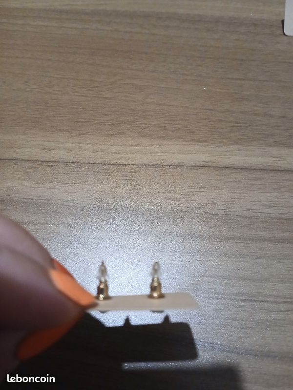 Boucles d'oreilles neuf (image 2)
