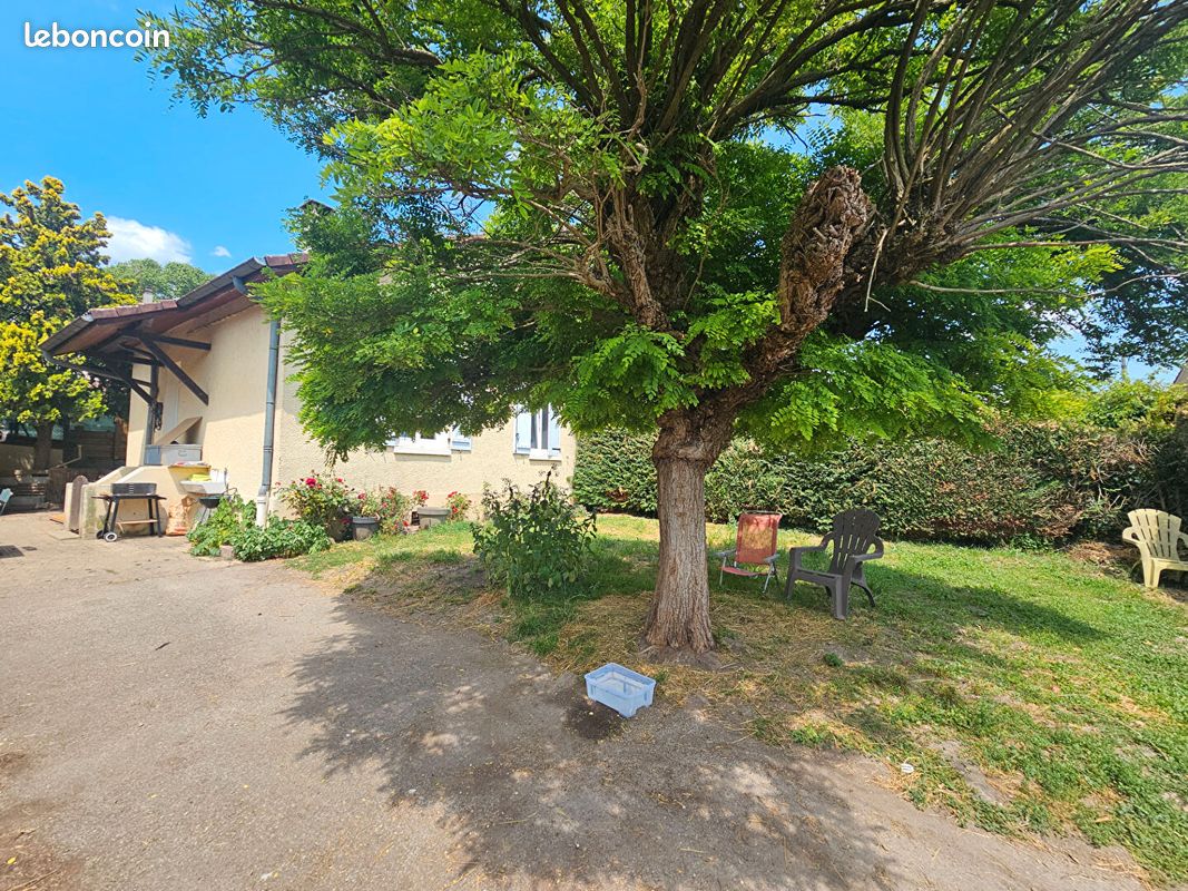 Maison 4 pièces 73 m² · à La Tour-du-Pin · 73 m² · 185 000 €