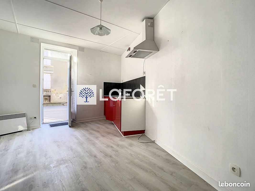 Maison 2 pièces 38 m² · à L'Absie · 38 m² · 352 €/mois