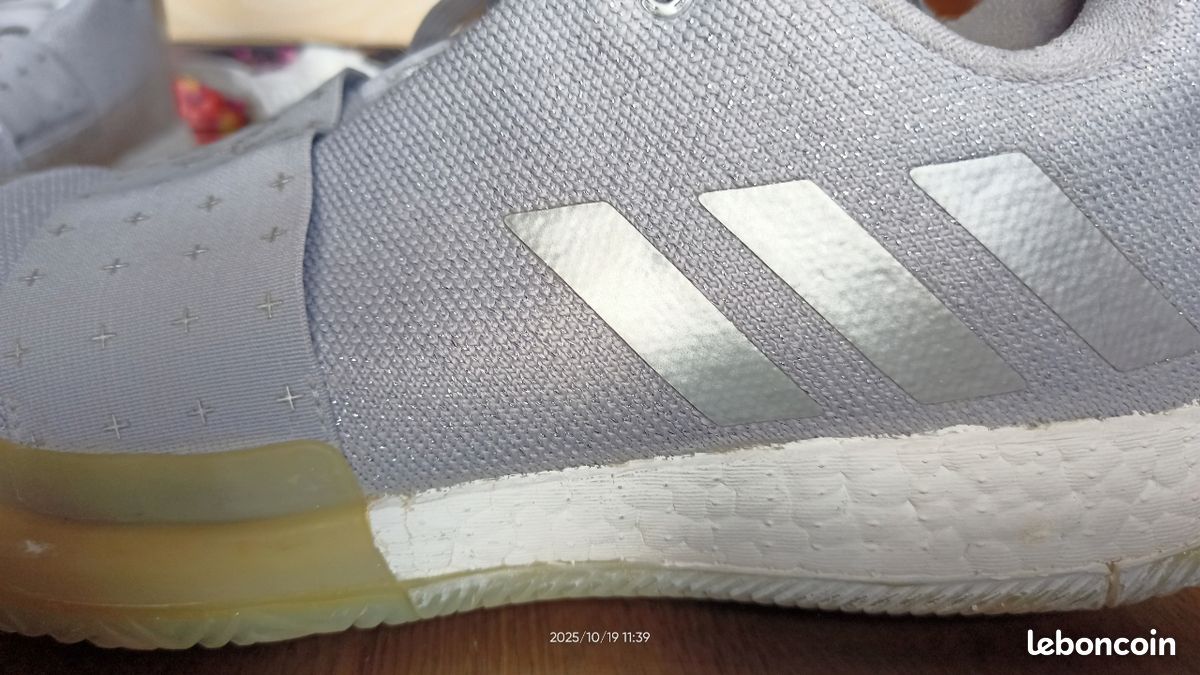 Baskets homme Adidas Harden Chaussures