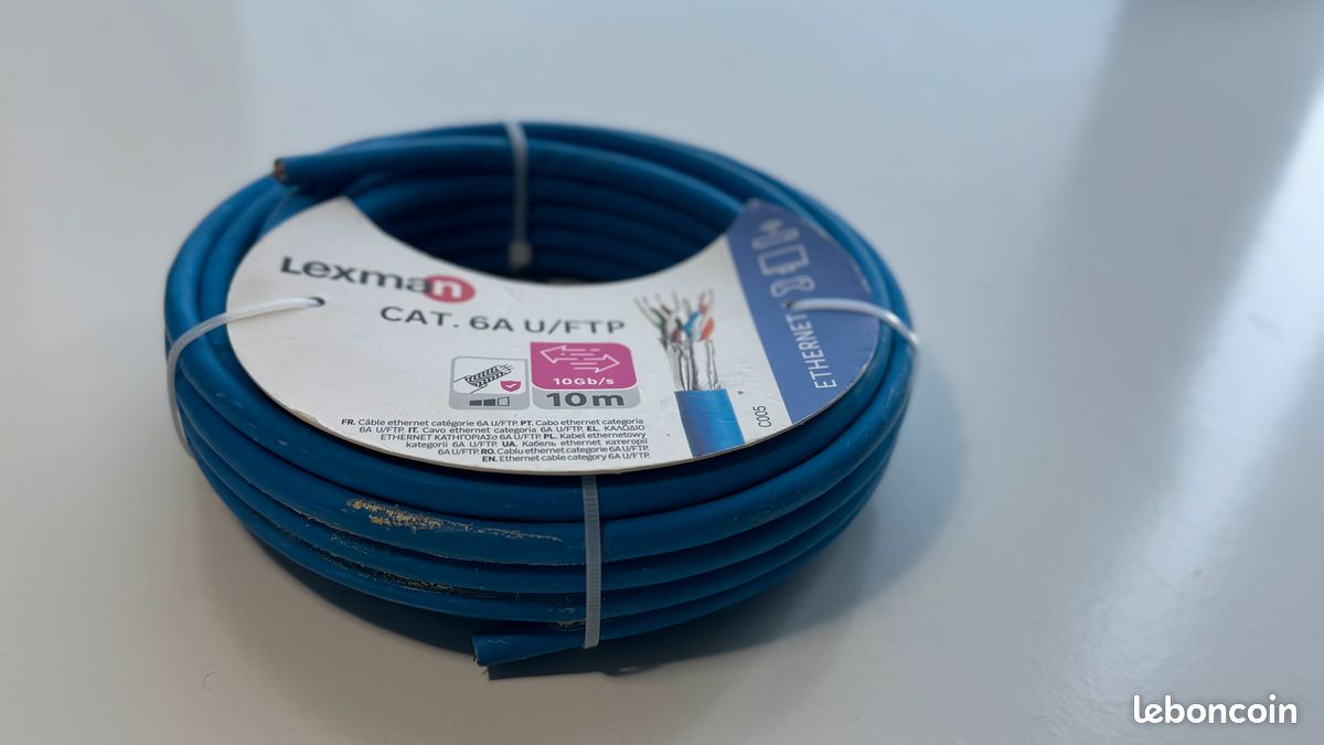 Câble ethernet blindé RJ45 cat 6A U/FTP, 23AWG, 10m LEXMAN (image 1)