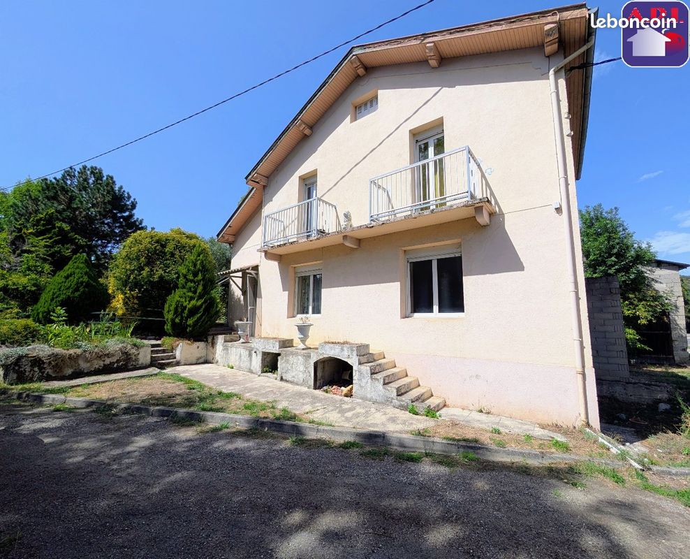 Maison 5 pièces 102 m² · à Dreuilhe · 102 m² · 99 000 €