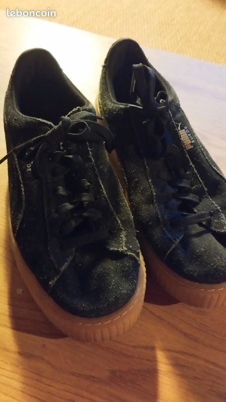 Basket Puma daim Suède pointure 40 