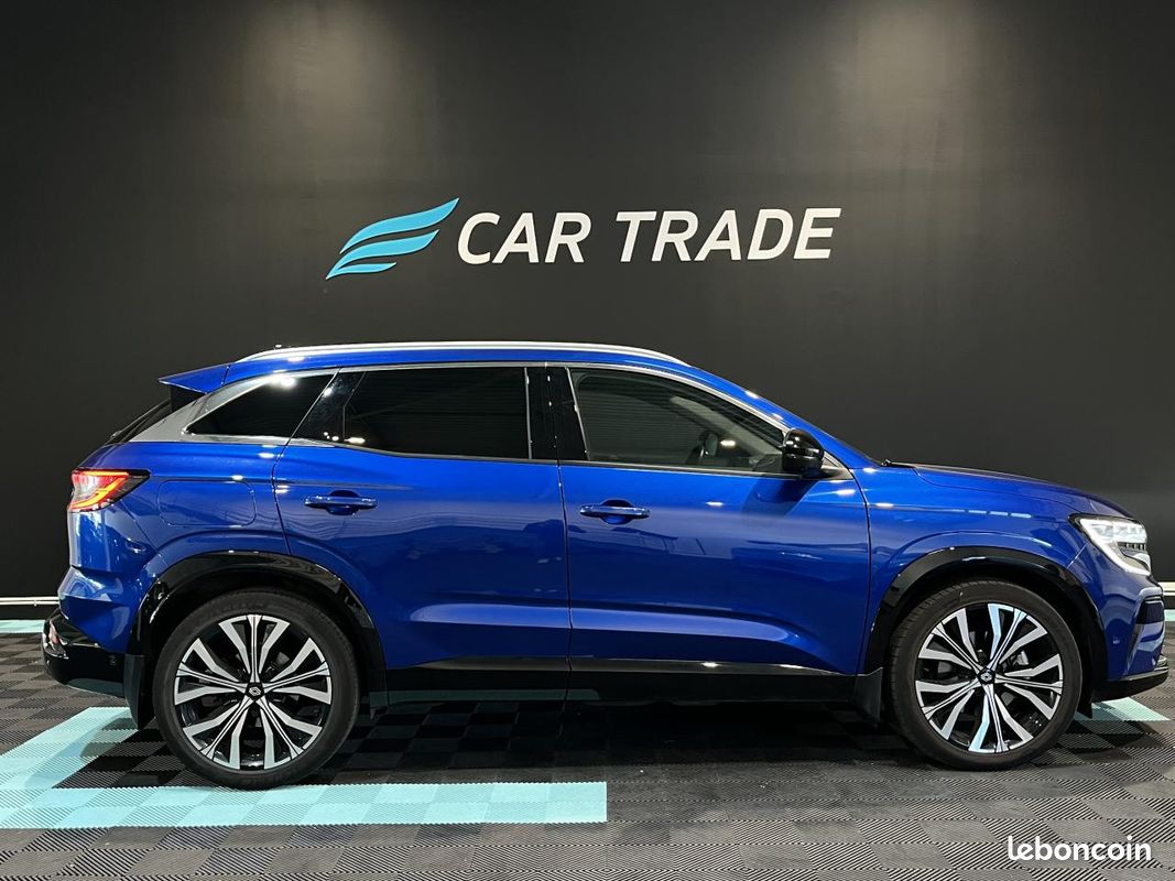 RENAULT AUSTRAL 1.2 E-Tech Hybride - 200CH - CAMÉRA 360° - SIÈGES CHAUFFANTS - BAVETTES (image 6)