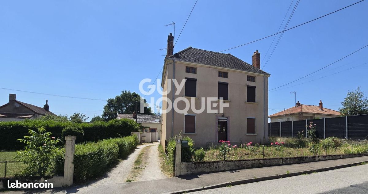 Maison 8 pièces 142 m² (image 1)