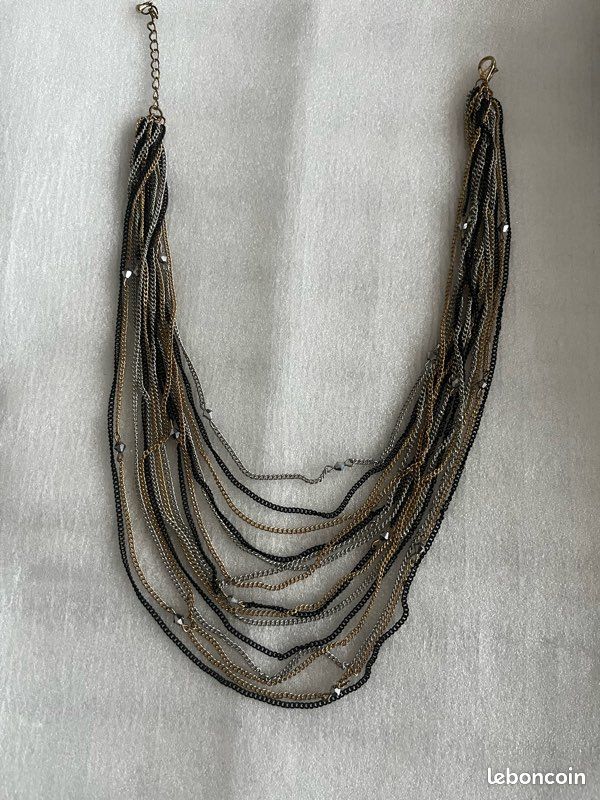 Collier femme (image 1)