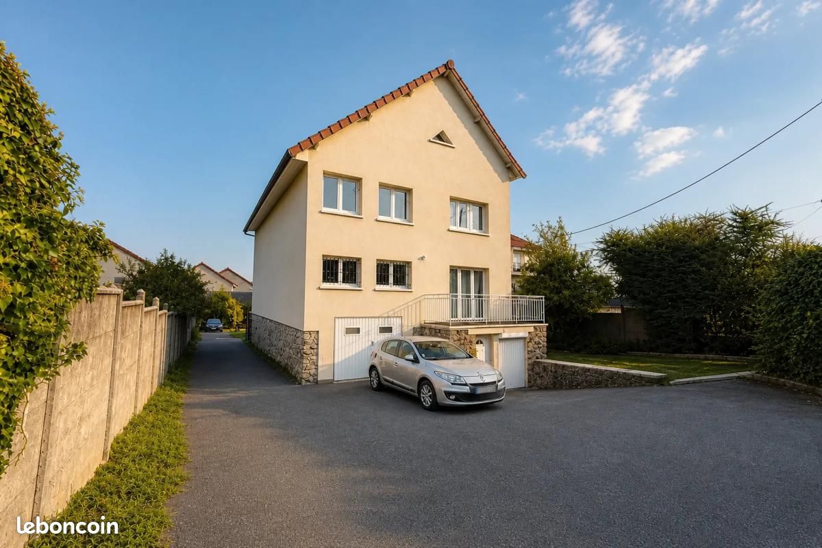 Maison 24 pièces 300 m² · à Longpont-sur-Orge · 300 m² · 625 000 €
