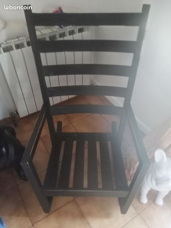 Rocking chair (image 1)