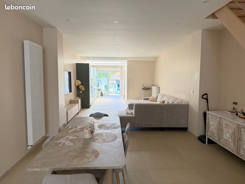 Maison 5 pièces 130 m² · à Wattrelos · 130 m² · 226 000 €