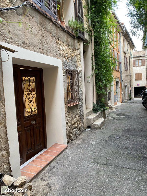 Studio cité historique (image 6)