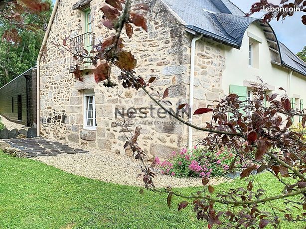 Propriété 7 pièces 240 m²