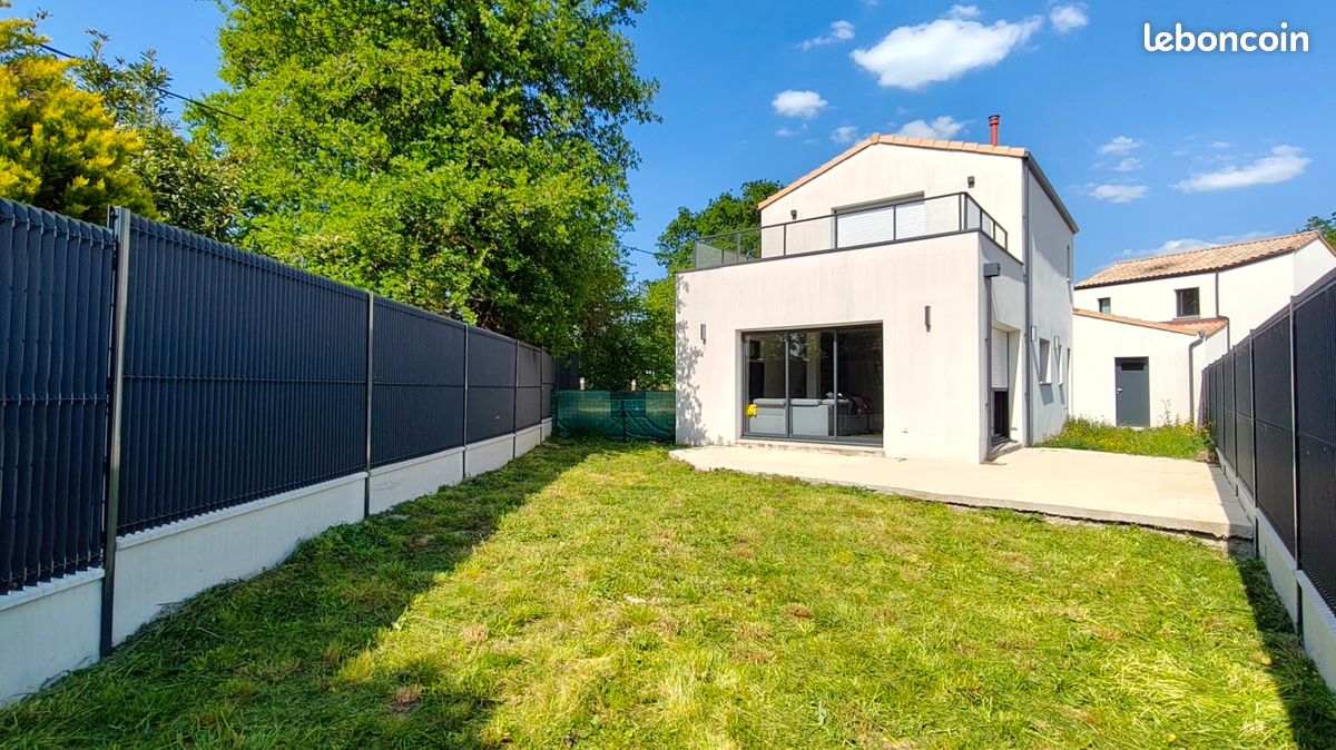 Maison 6 pièces 106 m² · à Sainte-Pazanne · 106 m² · 319 900 €